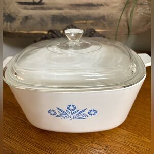 Vintage Corning Ware 2.5 Qt Casserole Dish Blue Cornflower design